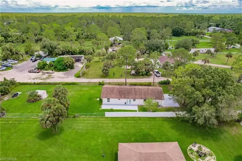 2871 6th Ave NE, Naples, FL 34120