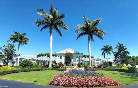 625 Saratoga Cir #I103, Naples, FL 34104