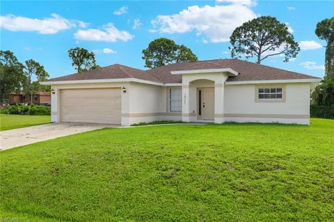 18265 Hepatica Rd, Fort Myers, FL 33967