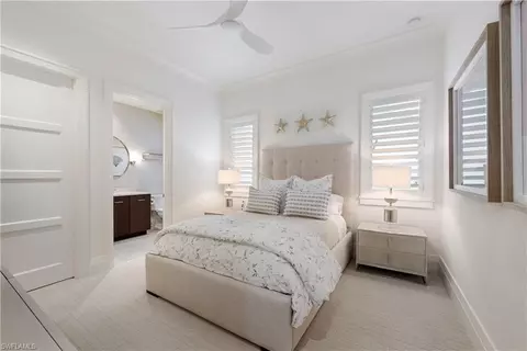 Bedroom - 4220 Crayton Rd, Naples, FL 34103 photo 4 of 4