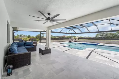 Exterior - 7789 17th Ter, Labelle, FL 33935 photo 2 of 10