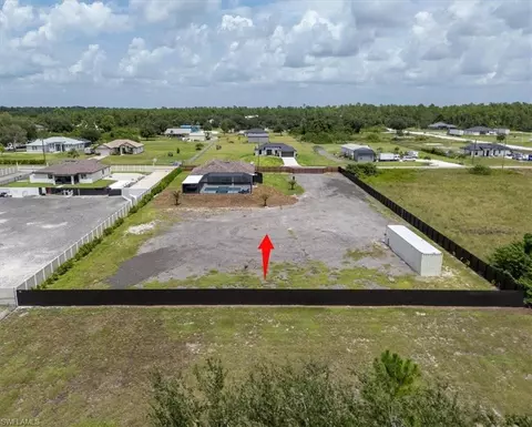 View/Area - 7789 17th Ter, Labelle, FL 33935 photo 2 of 3