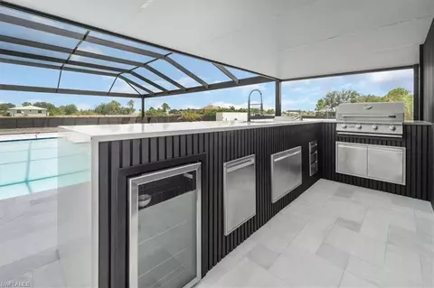 Kitchen - 7789 17th Ter, Labelle, FL 33935 photo 3 of 4