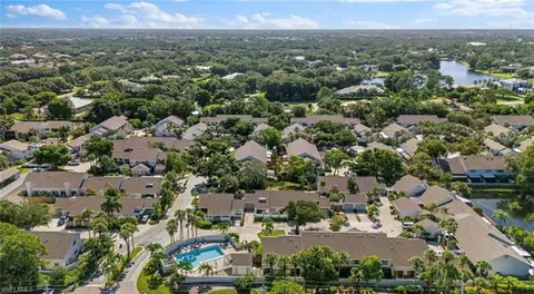 820 Meadowland Dr #E, Naples, FL 34108 photo 4