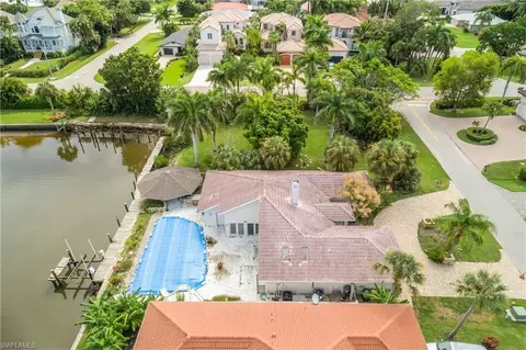 479 Palm Ct, Naples, FL 34108 photo 11