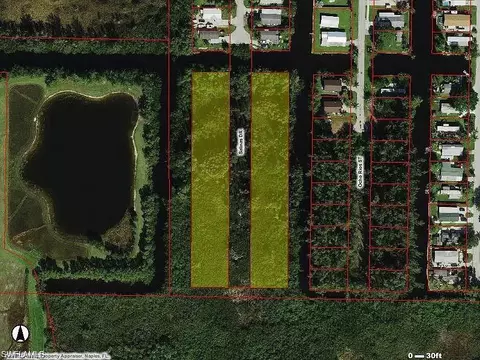 141 Salinas Dr, Naples, FL 34114