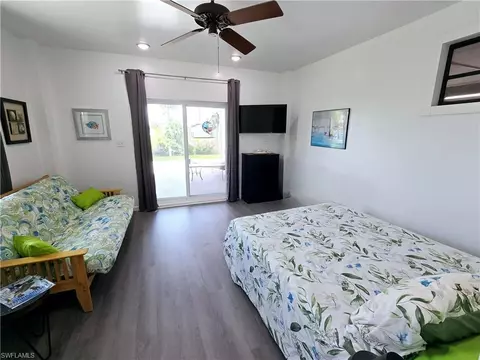 1102 Dolphin Ln, Moore Haven, FL 33471 photo 23