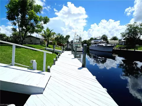 1102 Dolphin Ln, Moore Haven, FL 33471 photo 31