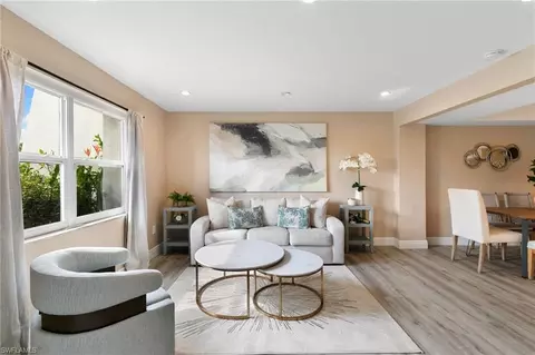 4920 Hawaii Blvd #15, Naples, FL 34112