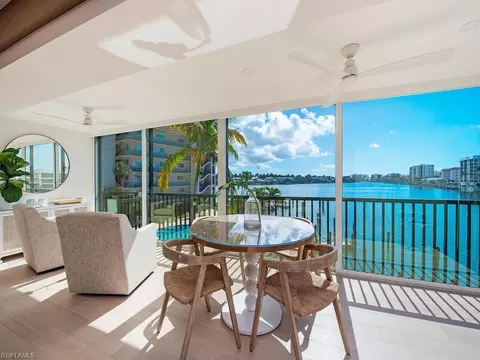 Dining - 222 Harbour Dr #311, Naples, FL 34103 photo 2 of 3