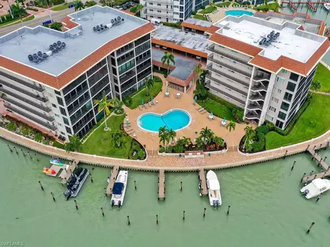 Other - 222 Harbour Dr #311, Naples, FL 34103 photo 2 of 2