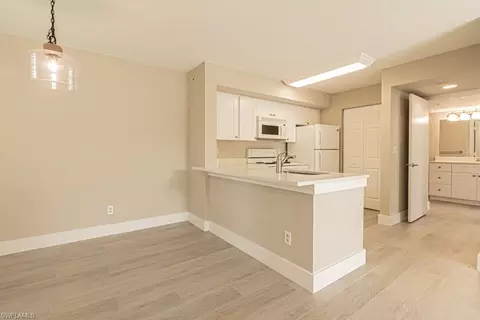 1280 Wildwood Lakes Blvd #108, Naples, FL 34104 photo 14