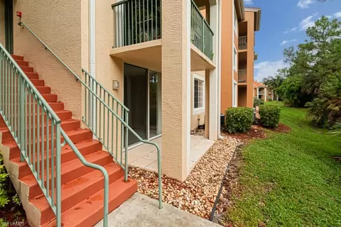 1280 Wildwood Lakes Blvd #108, Naples, FL 34104 photo 4