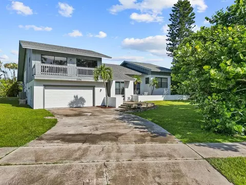 1496 Collingswood Ave, Marco Island, FL 34145