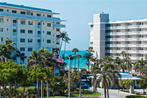 3410 Gulf Shore Blvd N #406, Naples, FL 34103