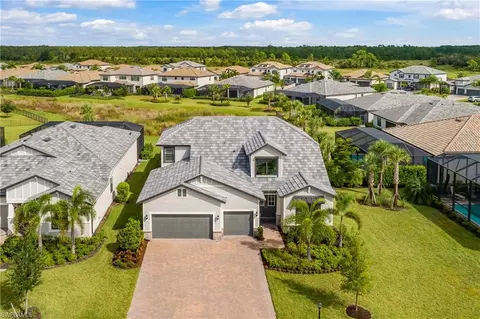 17598 Ashcomb Way, Estero, FL 33928 photo 2