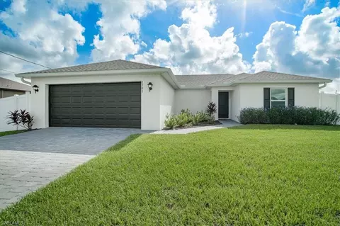 1301 NW 16th Pl, Cape Coral, FL 33993