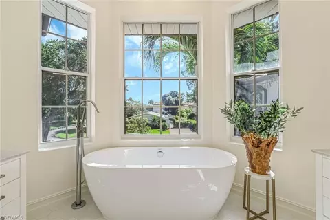 238 5th St S, Naples, FL 34102 photo 25