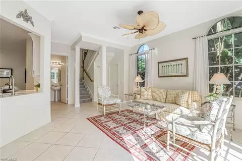 238 5th St S, Naples, FL 34102 photo 10