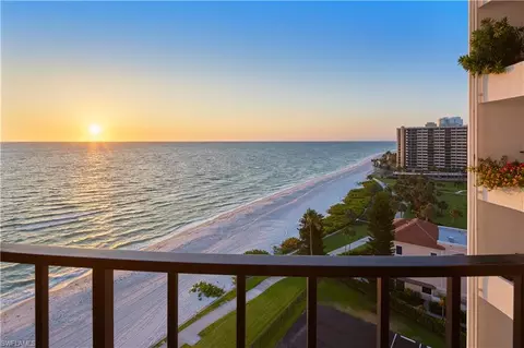 3951 Gulf Shore Blvd N #1003, Naples, FL 34103