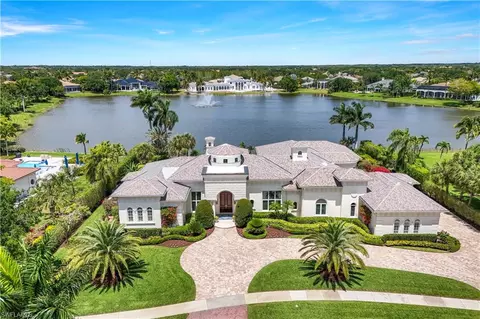 13741 Pondview Cir, Naples, FL 34119