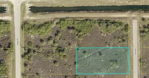 1517 Louis Ave, Lehigh Acres, FL 33972