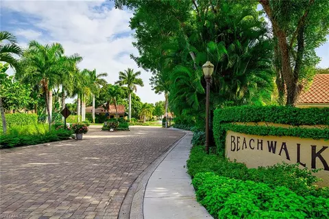 565 Beachwalk Cir #T-104, Naples, FL 34108