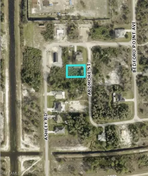 904 Ardmore St, Lehigh Acres, FL 33974