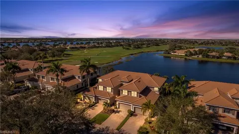10458 Smokehouse Bay Dr #102, Naples, FL 34120