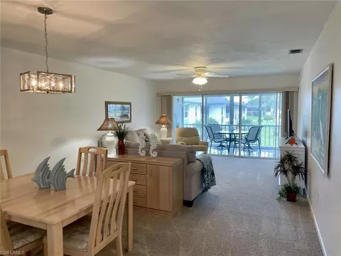 325 Charlemagne Blvd #B208, Naples, FL 34112