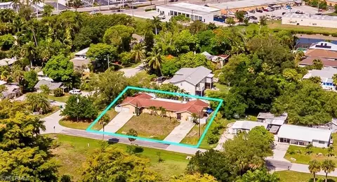 2080 Pelton Ave, Naples, FL 34112
