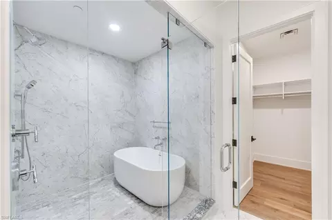 Bath - 82 9th St S #202, Naples, FL 34102 photo 3 of 4