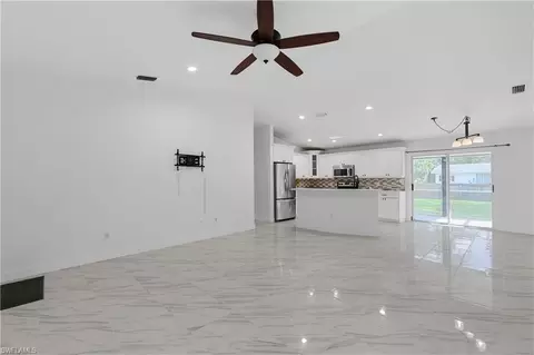 390 12th Ave NE, Naples, FL 34120 photo 6