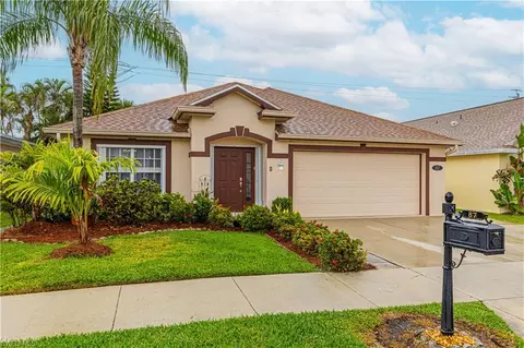 87 Burnt Pine Dr, Naples, FL 34119