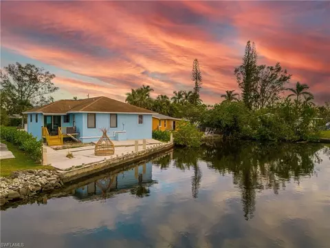 507 14th St N, Naples, FL 34102