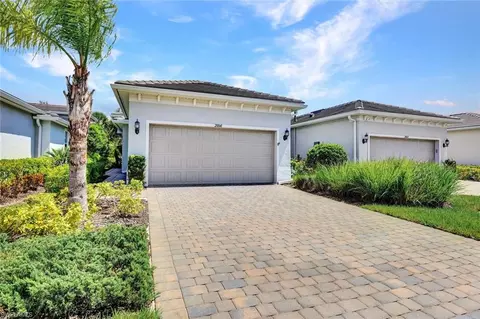 20041 Parrot Key Ct, Estero, FL 33928 photo 1