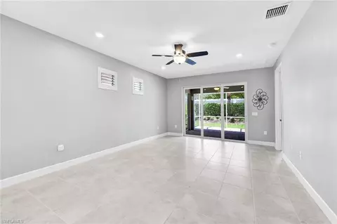 20041 Parrot Key Ct, Estero, FL 33928 photo 2