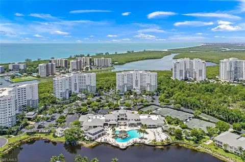 295 Grande Way #1406, Naples, FL 34110