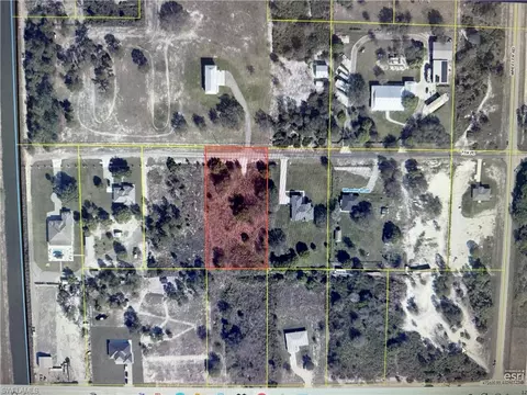 7871 7th Pl, Labelle, FL 33935