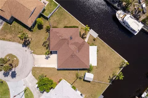 4387 Harbour Ter, North Fort Myers, FL 33903