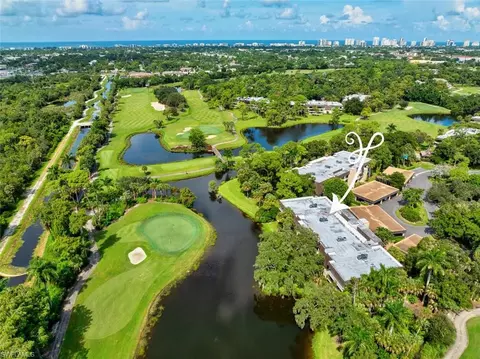 108 Clubhouse Dr #364, Naples, FL 34105