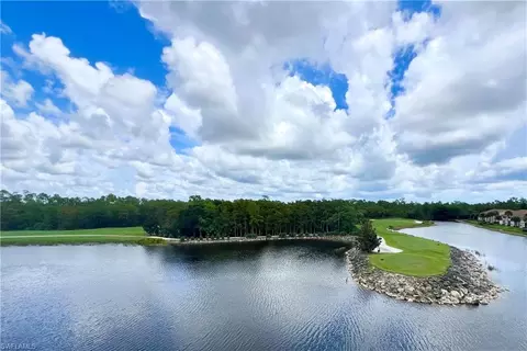 8555 Naples Heritage Dr #244, Naples, FL 34112