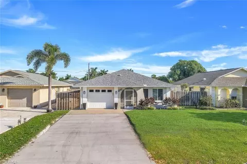 Exterior - 573 98th Ave N, Naples, FL 34108 photo 8 of 8