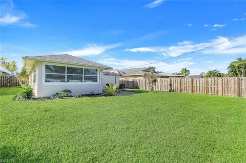 Exterior - 573 98th Ave N, Naples, FL 34108 photo 7 of 8