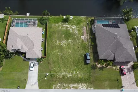 2302 SW 22nd Ter, Cape Coral, FL 33991