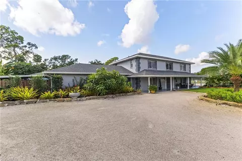 8012 Kansas Rd, Fort Myers, FL 33967