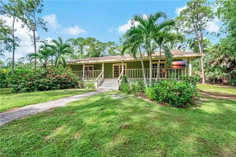 1511 Logan Ct, Naples, FL 34116