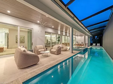 4234 Crayton Rd, Naples, FL 34103
