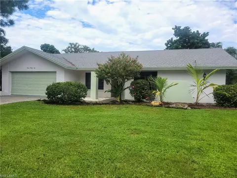735 High Pines Dr, Naples, FL 34103