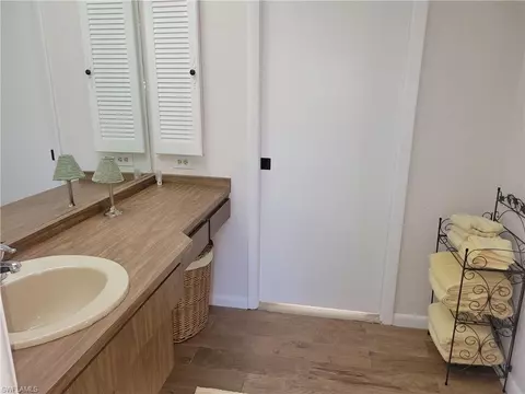 Bath - 735 High Pines Dr, Naples, FL 34103 photo 4 of 4